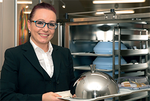 Frau Kabisch vom Serviceteam der Komfortstation